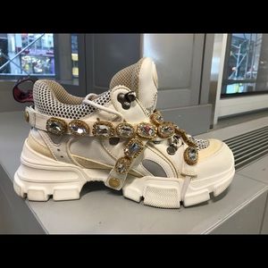 Gucci Women Sneakers